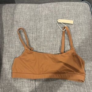 Skims Scoop Neck Bra